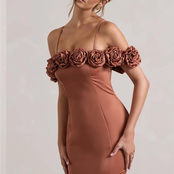 Club L London Off-the-Shoulder Satin Dress - Picture 3 of 5